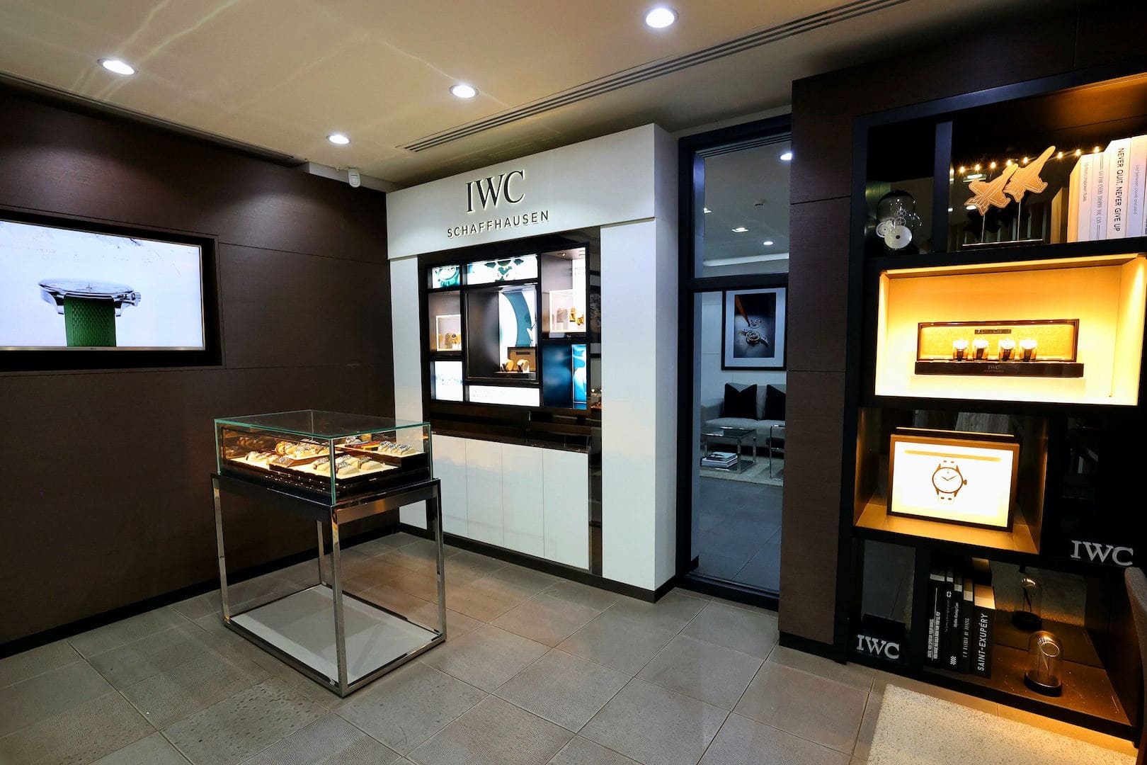 Mistal boutique interior